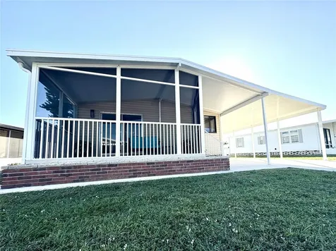 43 N Easter Island Circle Englewood FL 34223