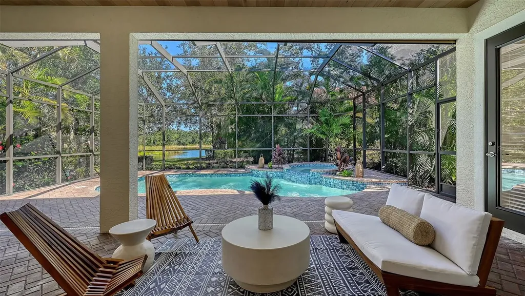 7656 Portstewart Drive Lakewood Ranch FL 34202