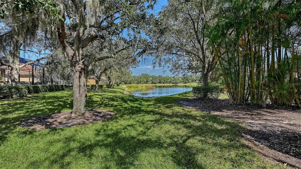 7656 Portstewart Drive Lakewood Ranch FL 34202