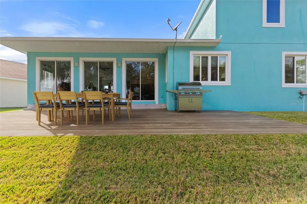 381 Nolane Lane Polk City FL 33868
