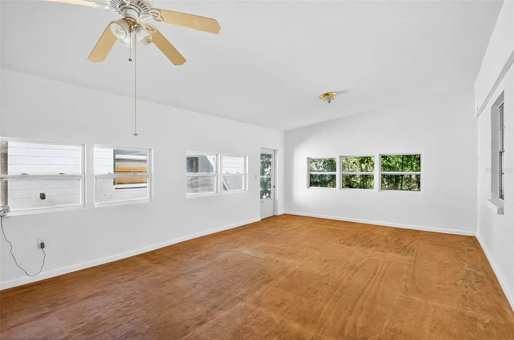 10618 Skewlee Gardens Drive Thonotosassa FL 33592