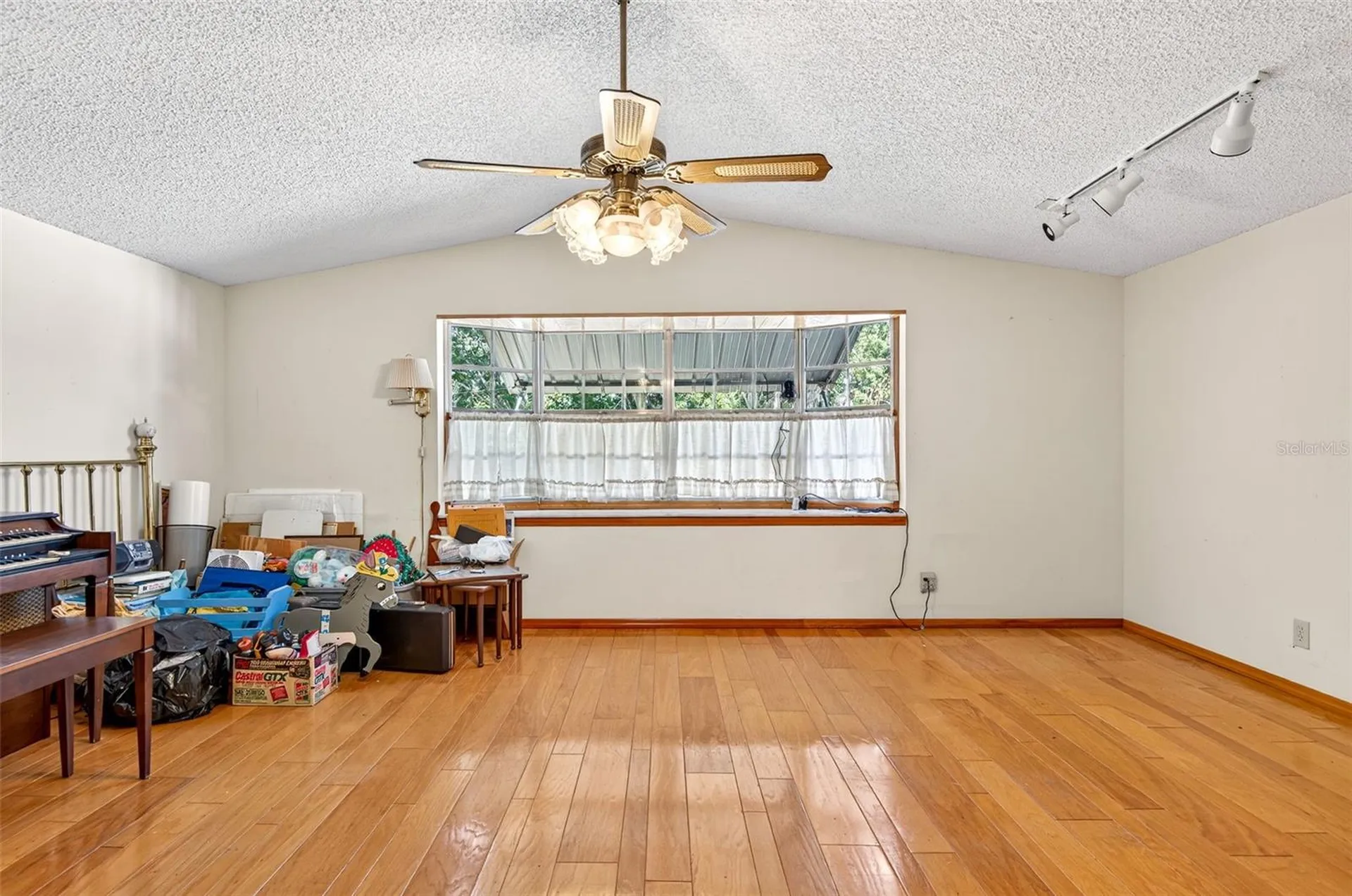 10618 Skewlee Gardens Drive Thonotosassa FL 33592