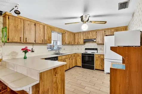 10618 Skewlee Gardens Drive Thonotosassa FL 33592