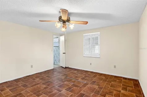 10618 Skewlee Gardens Drive Thonotosassa FL 33592