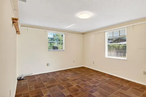10618 Skewlee Gardens Drive Thonotosassa FL 33592