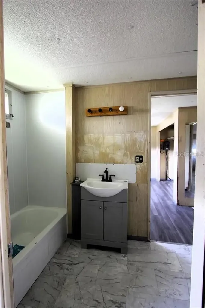 6021 Ridgewood Drive Zephyrhills FL 33542