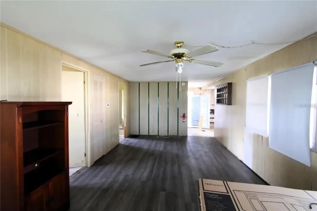 6021 Ridgewood Drive Zephyrhills FL 33542