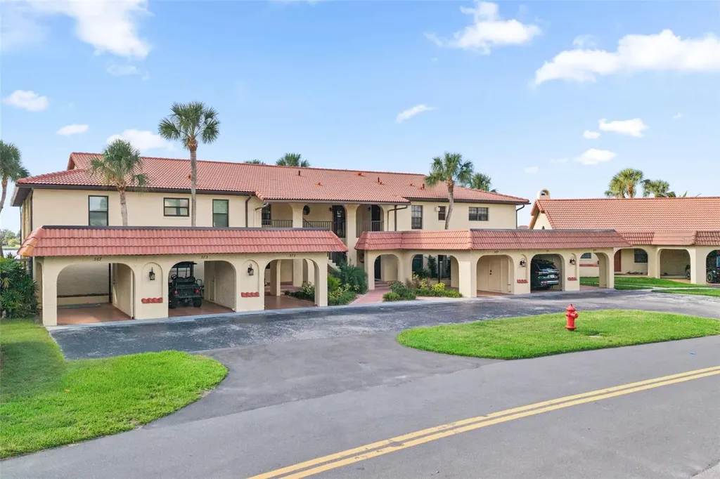 371 NW 14th Place Crystal River FL 34428