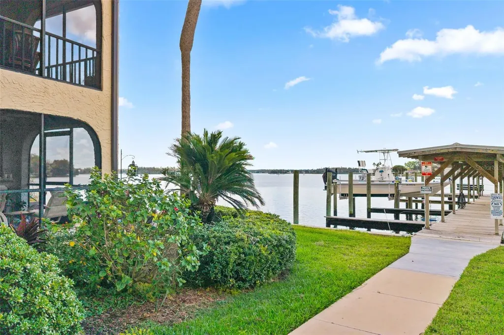 371 NW 14th Place Crystal River FL 34428