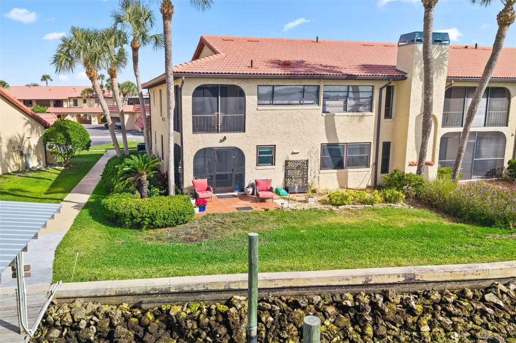 371 NW 14th Place Crystal River FL 34428