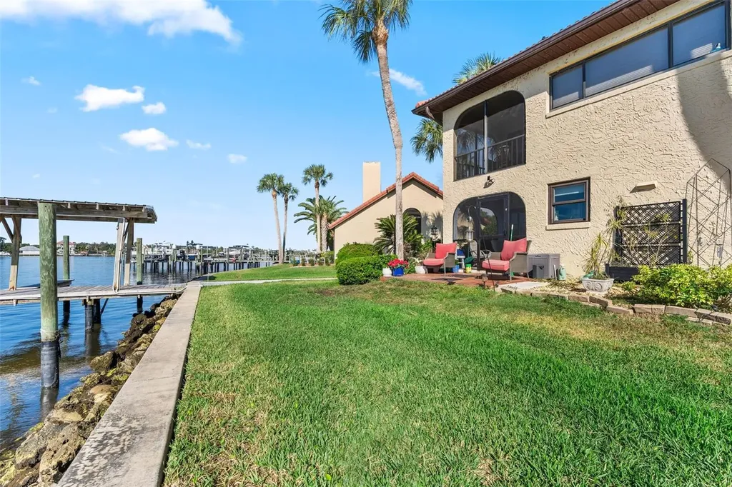 371 NW 14th Place Crystal River FL 34428