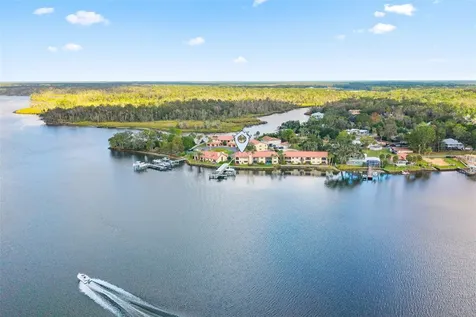 371 NW 14th Place Crystal River FL 34428