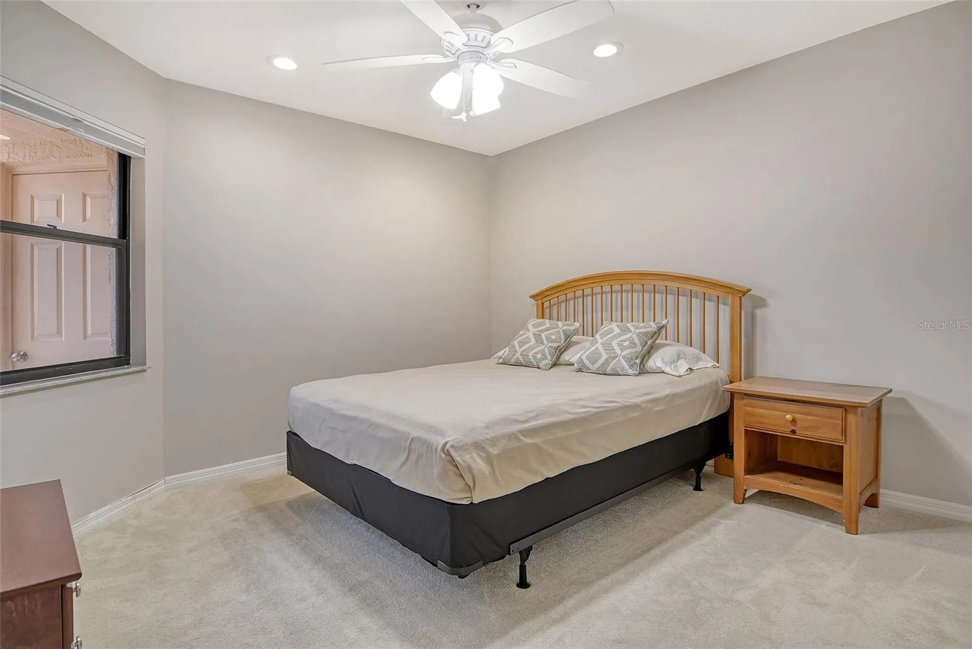 6261 Timber Lake Drive Sarasota FL 34243