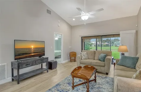 6261 Timber Lake Drive Sarasota FL 34243