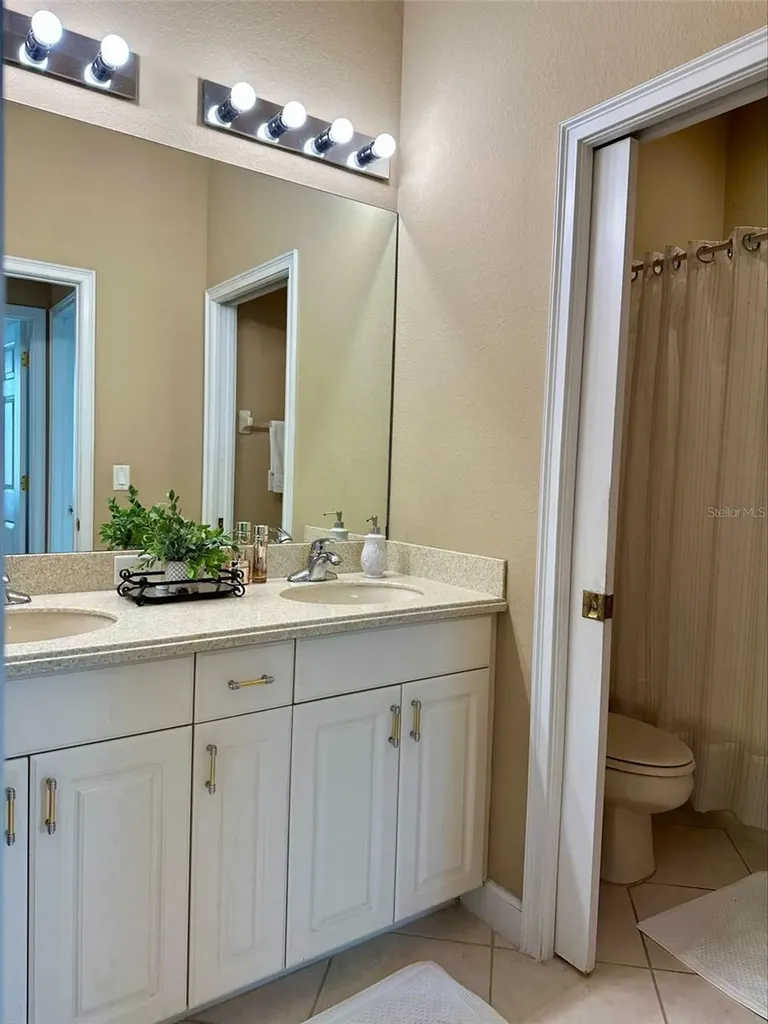 137 Medici Terrace North Venice FL 34275