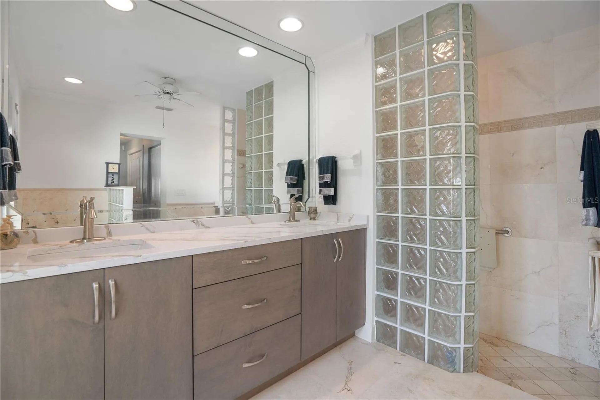 2250 Lagoon Drive Dunedin FL 34698