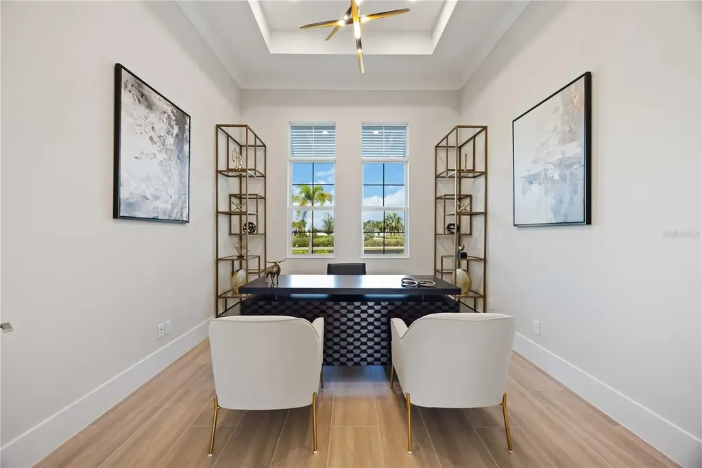 500 Blue Shell Loop Sarasota FL 34240