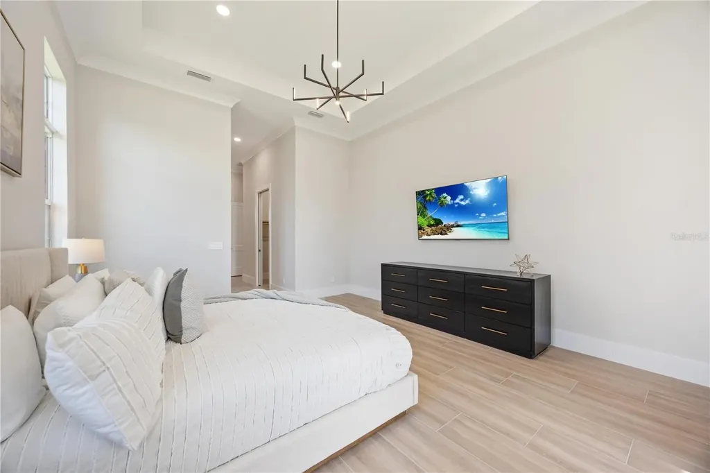 500 Blue Shell Loop Sarasota FL 34240