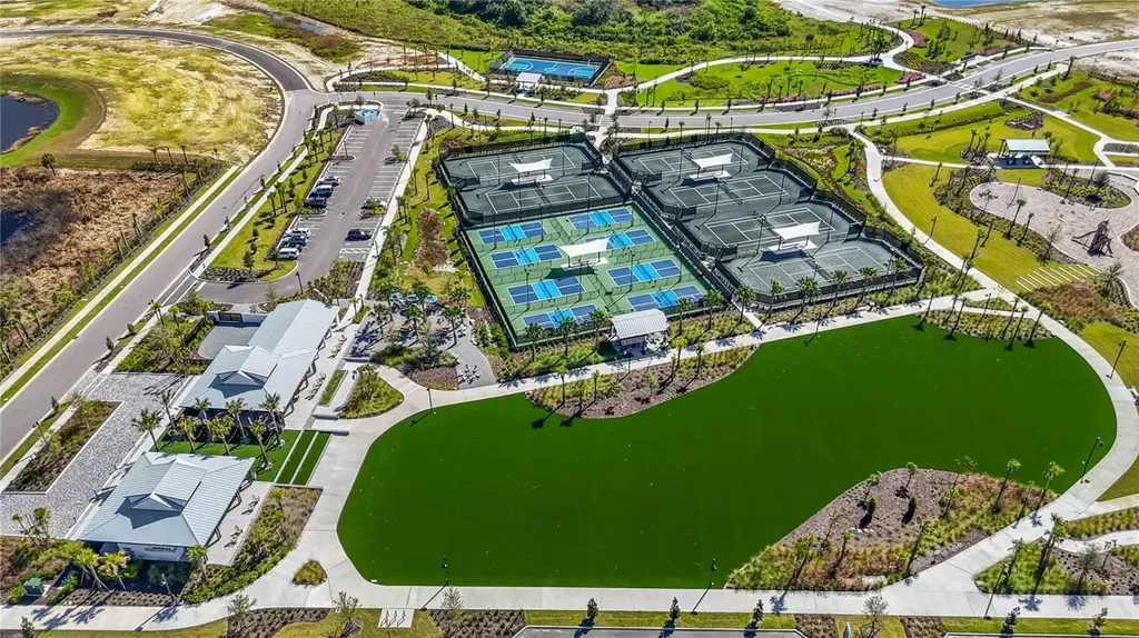 500 Blue Shell Loop Sarasota FL 34240