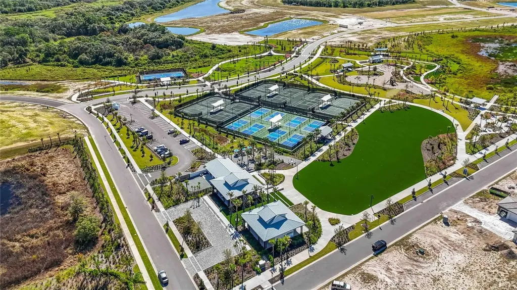 500 Blue Shell Loop Sarasota FL 34240