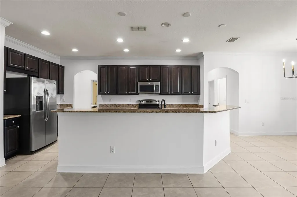4056 Sunset Lake Drive Lakeland FL 33810