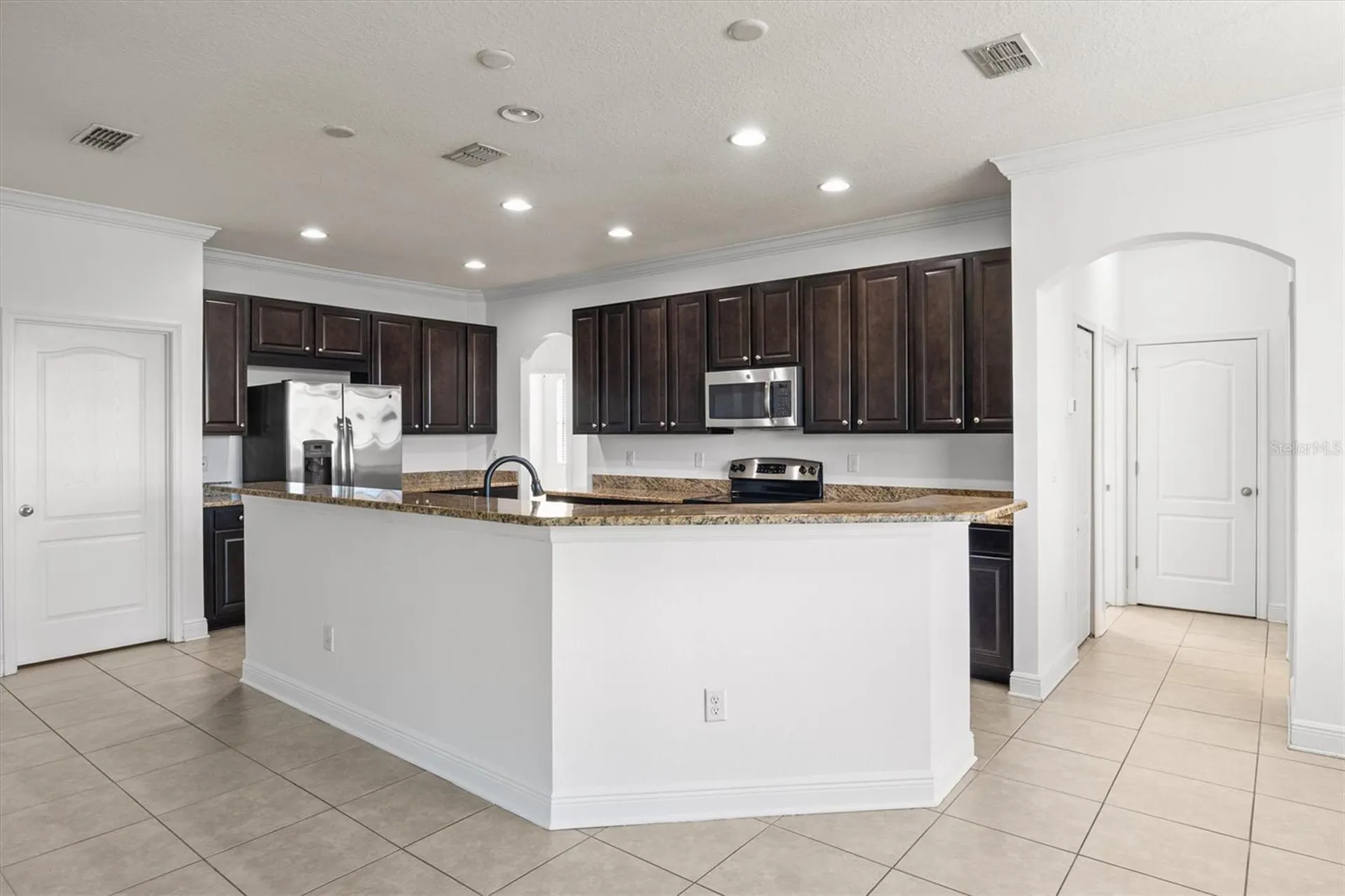 4056 Sunset Lake Drive Lakeland FL 33810