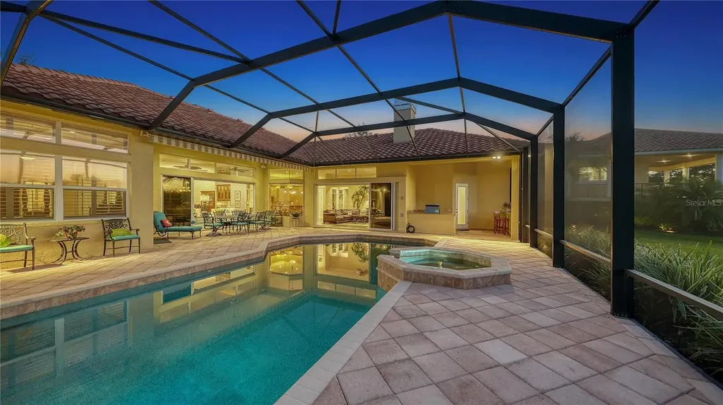 8250 Hugh Alison Place Sarasota FL 34240