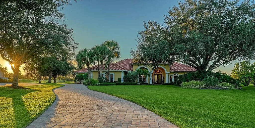 8250 Hugh Alison Place Sarasota FL 34240