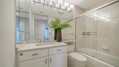 3040 Grand Bay Boulevard Longboat Key FL 34228