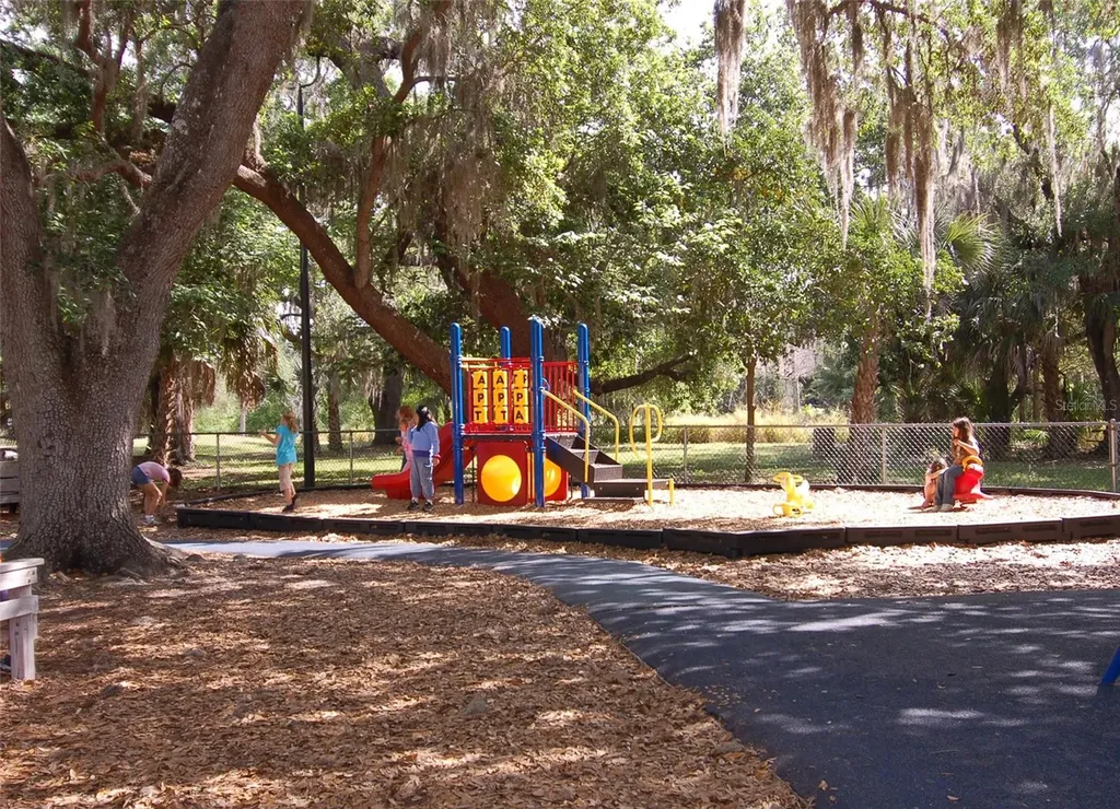 2246 Cork Oak Street W Sarasota FL 34232