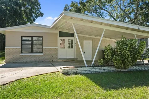 919 Avenue S SE Winter Haven FL 33880