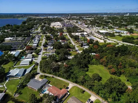 919 Avenue S SE Winter Haven FL 33880