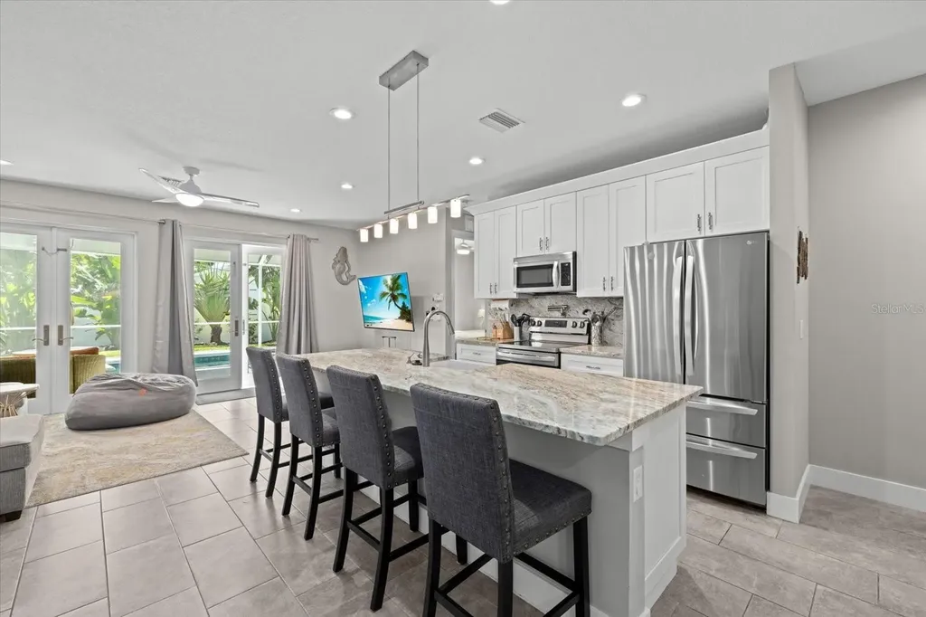 279 Avalon Road Venice FL 34293
