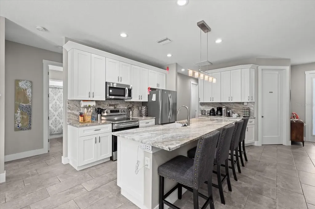 279 Avalon Road Venice FL 34293