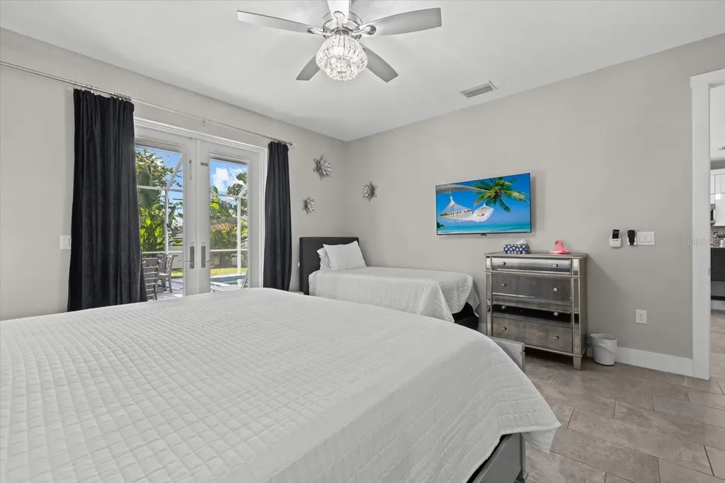279 Avalon Road Venice FL 34293