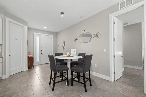 279 Avalon Road Venice FL 34293