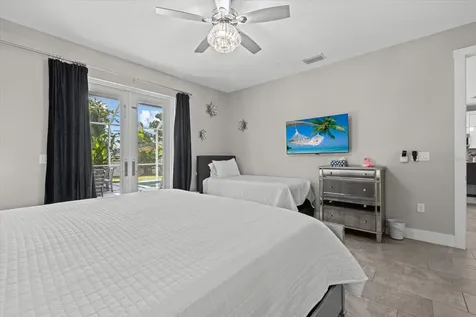 279 Avalon Road Venice FL 34293