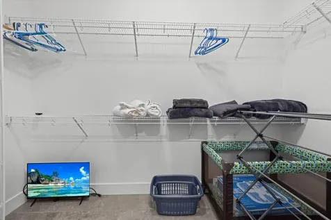 279 Avalon Road Venice FL 34293