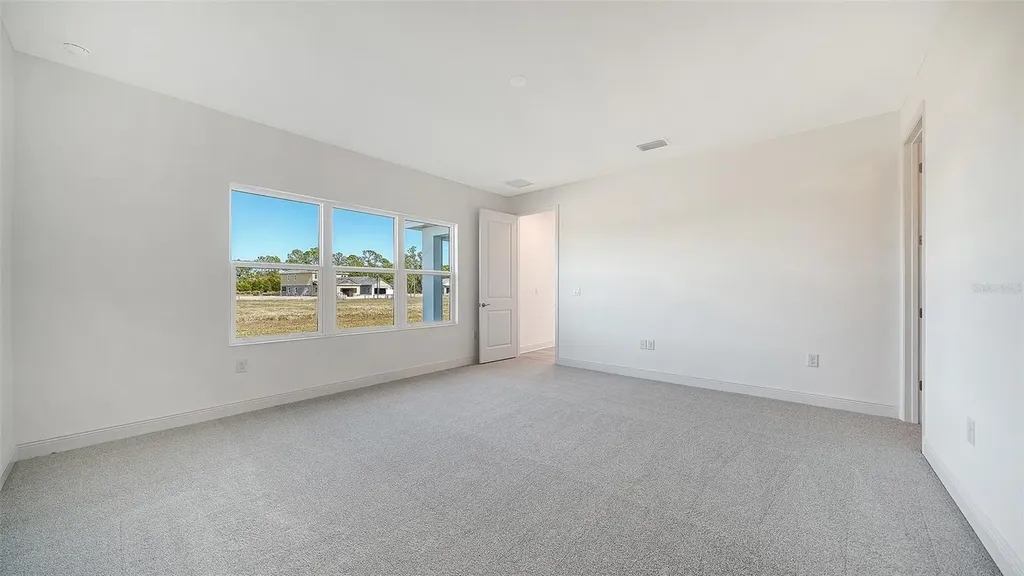 2444 Star Apple Way Sarasota FL 34240