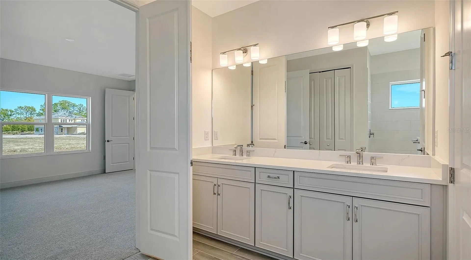 2444 Star Apple Way Sarasota FL 34240