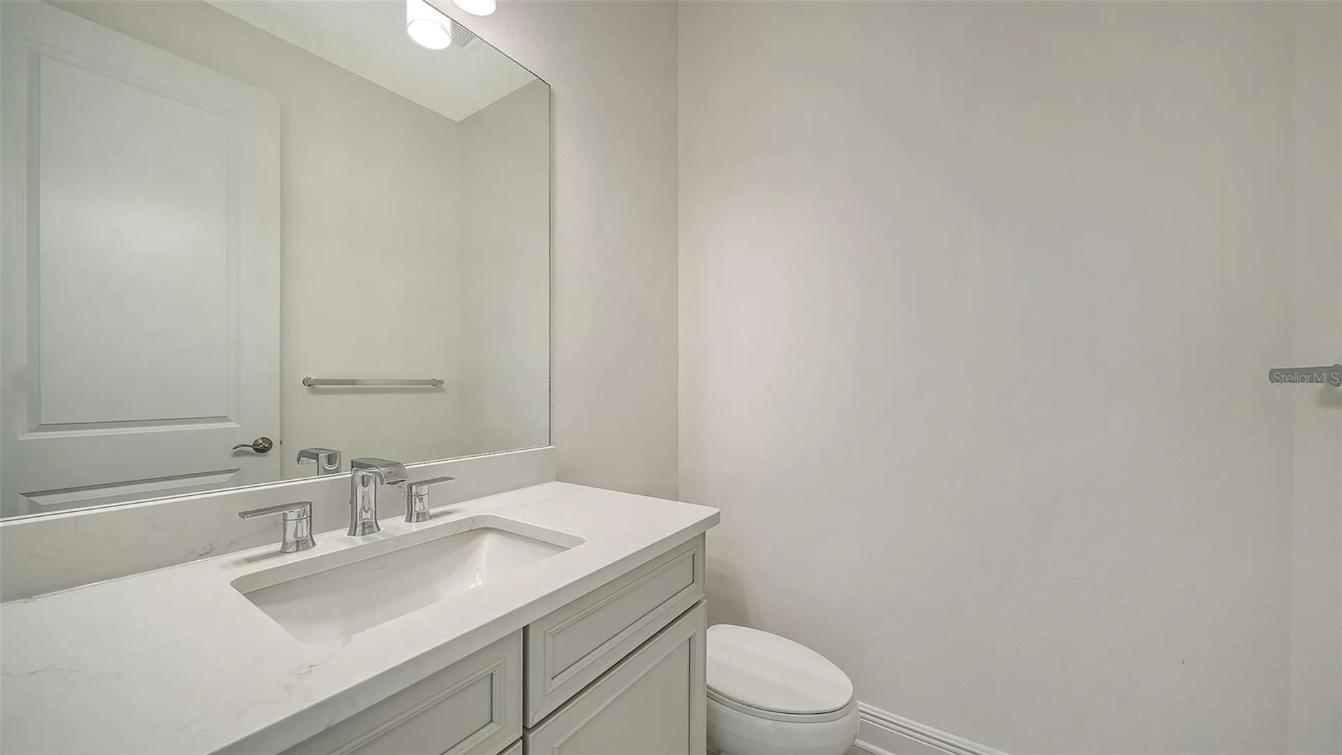 2444 Star Apple Way Sarasota FL 34240