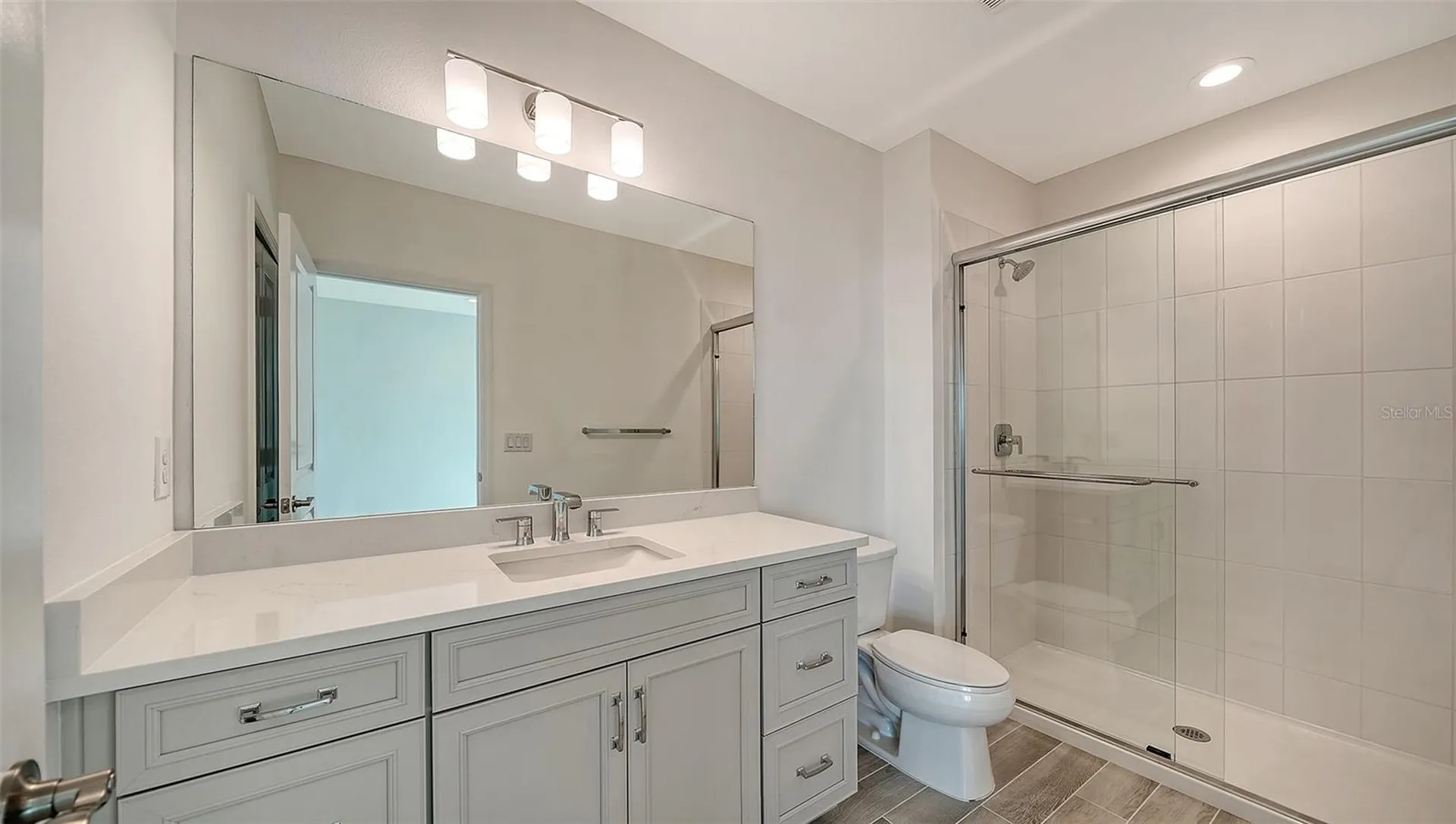 2444 Star Apple Way Sarasota FL 34240