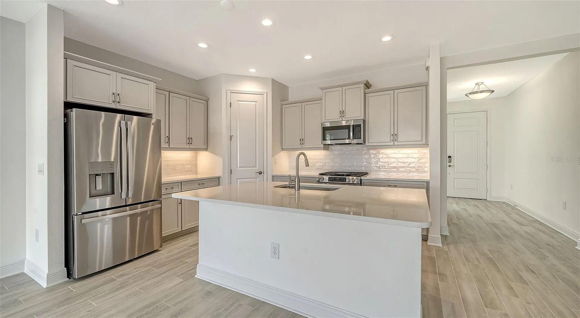 2444 Star Apple Way Sarasota FL 34240