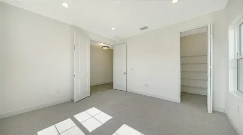 2444 Star Apple Way Sarasota FL 34240