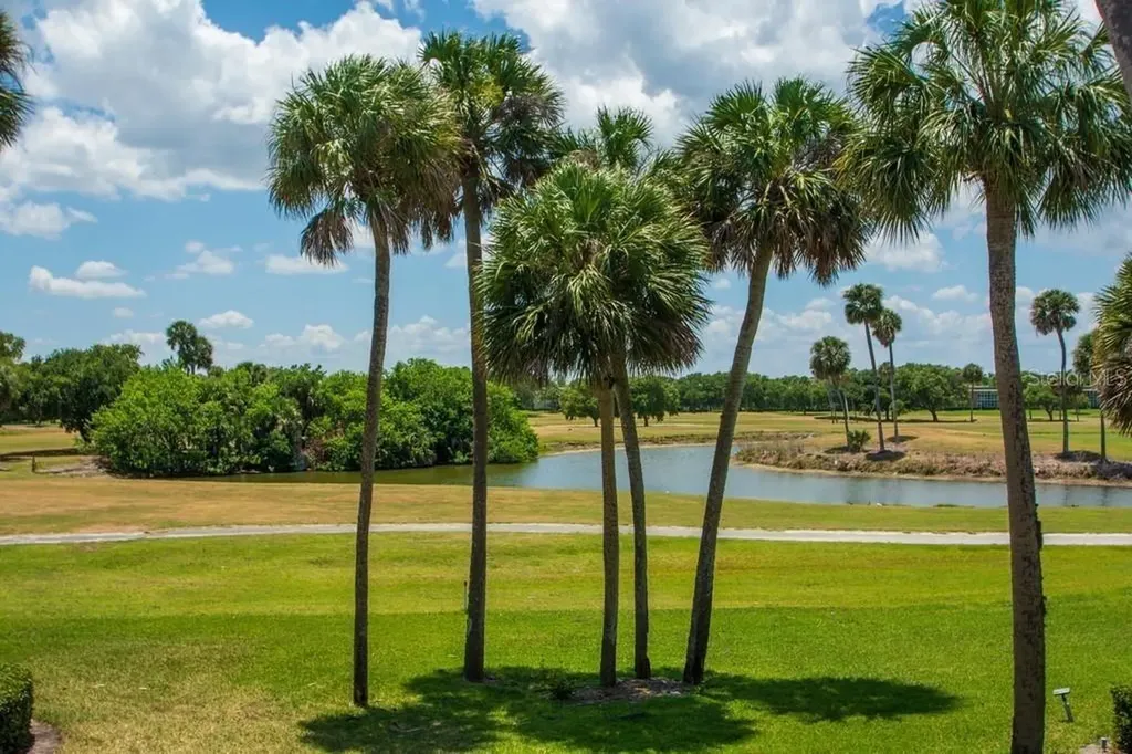 38 Vista Gardens Trail Vero Beach FL 32962