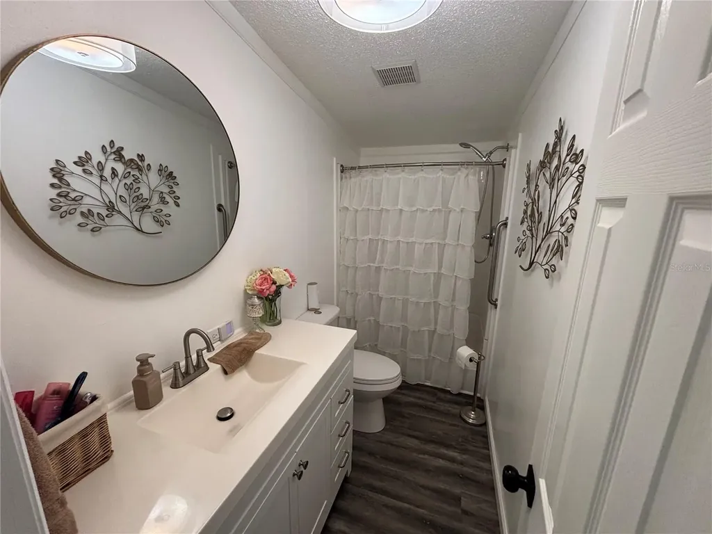 8260 SE 175th Court Ocklawaha FL 32179