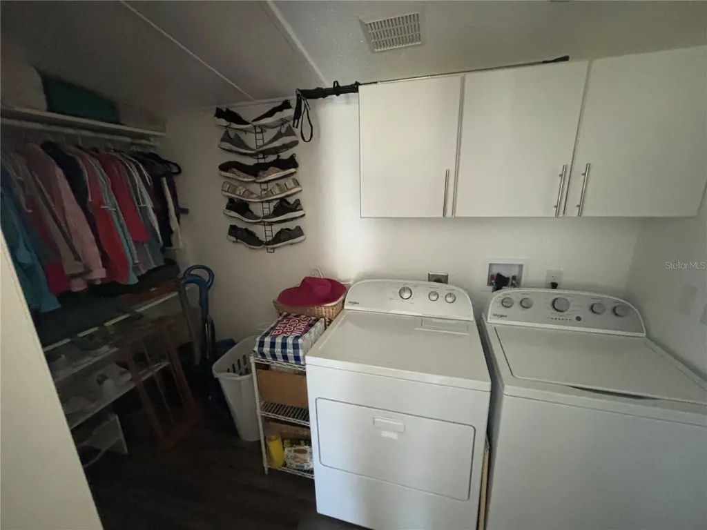 8260 SE 175th Court Ocklawaha FL 32179