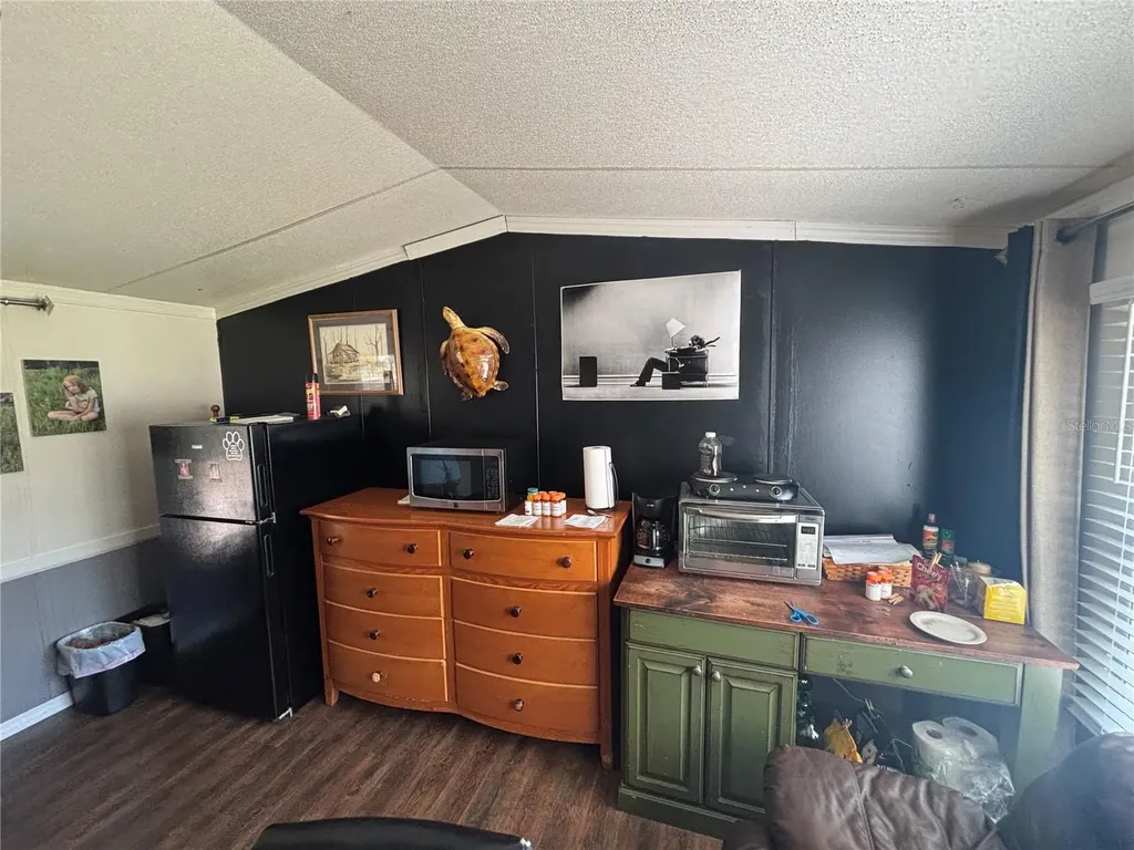 8260 SE 175th Court Ocklawaha FL 32179