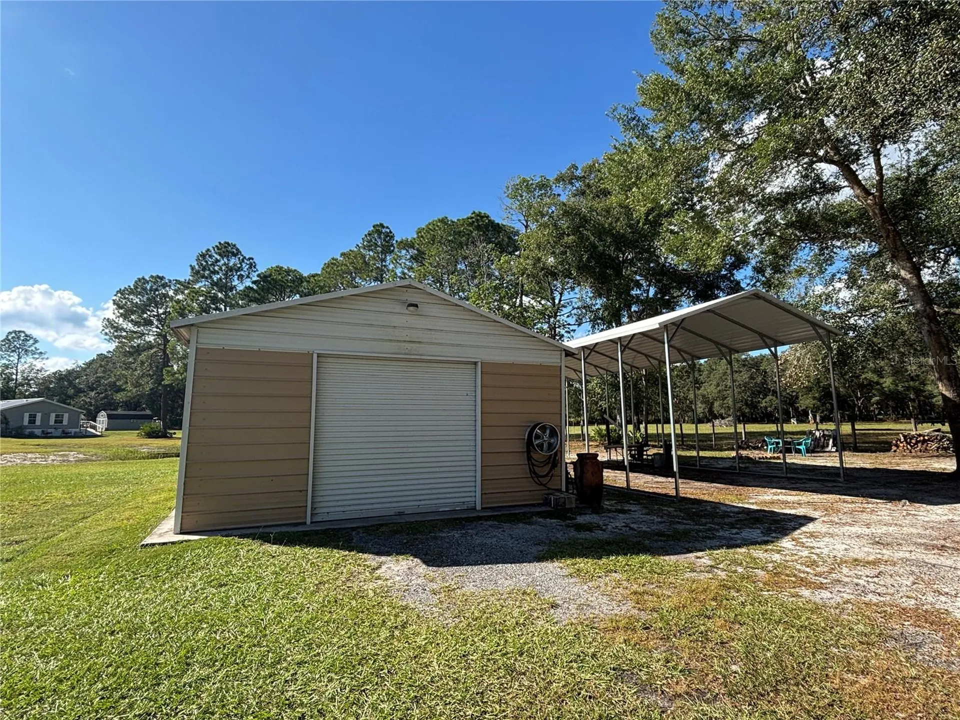8260 SE 175th Court Ocklawaha FL 32179