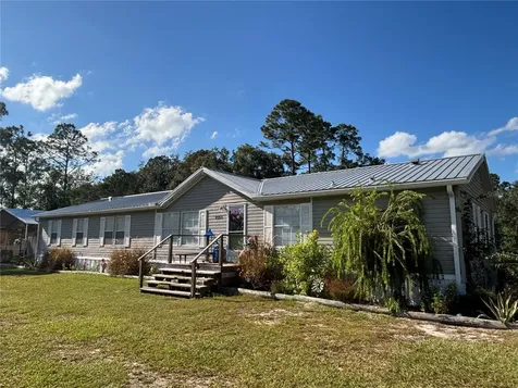 8260 SE 175th Court Ocklawaha FL 32179